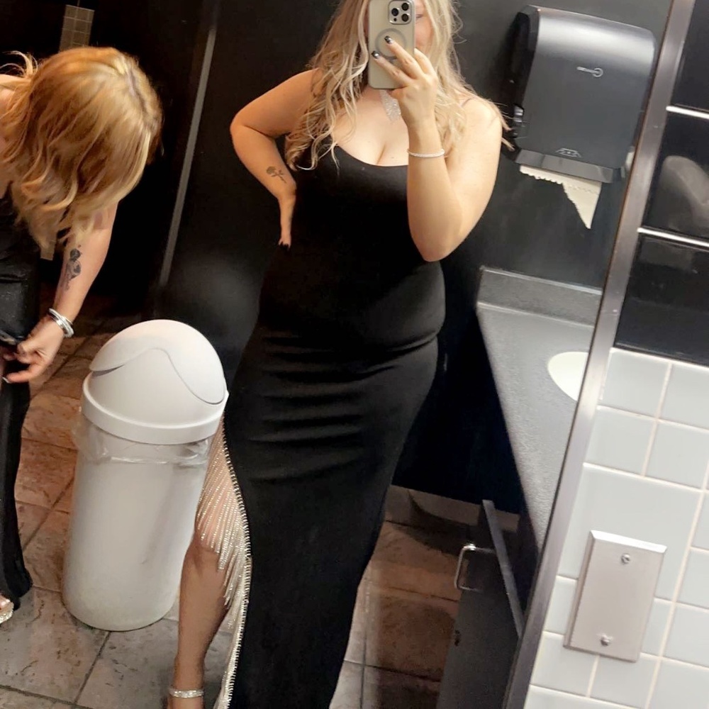 Black prom dress